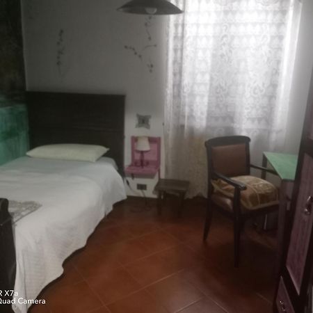 Bed and Breakfast Il Nido Del Pettirosso Борґоманеро Екстер'єр фото