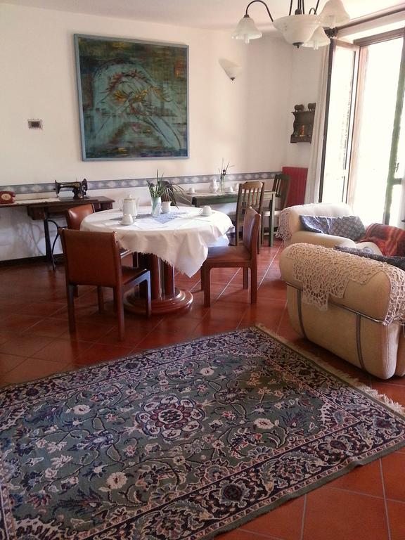 Bed and Breakfast Il Nido Del Pettirosso Борґоманеро Екстер'єр фото